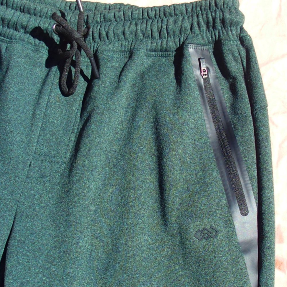 Sweatpants by Leg3nd w/Zip Pockets sz M